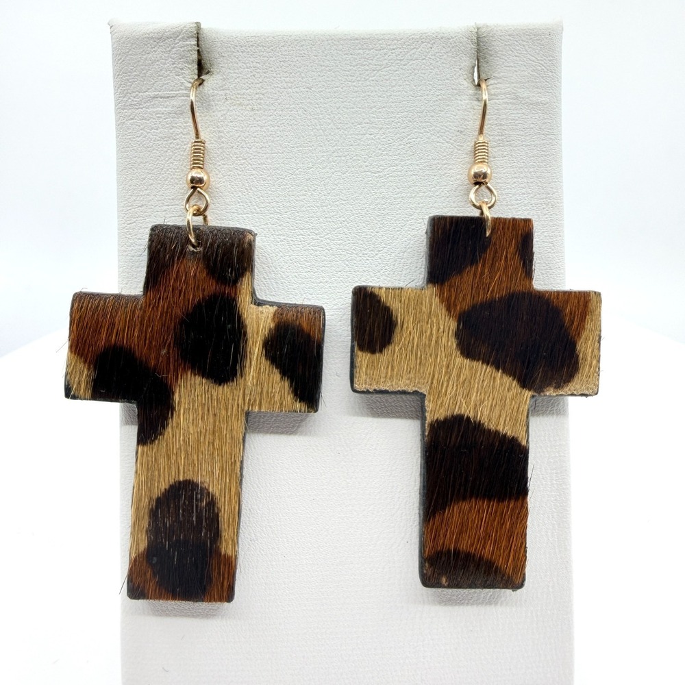 Vintage Y2K Faux Fur Leopard Print Cross Earrings Gold Tone Large Dangle Boho